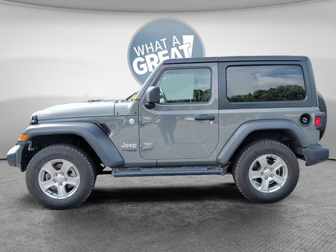 Used 2018 Jeep Wrangler Sport AWD/4WD image 7