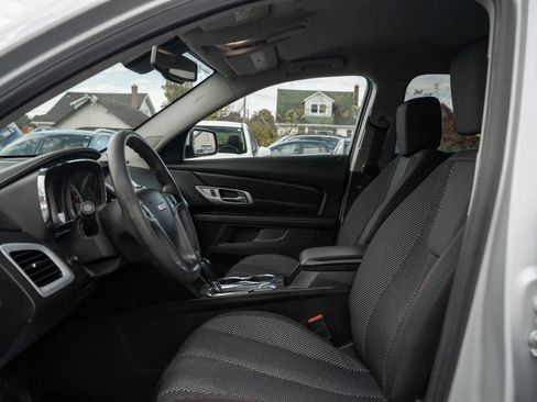 Used 2017 GMC Terrain SLE image 7