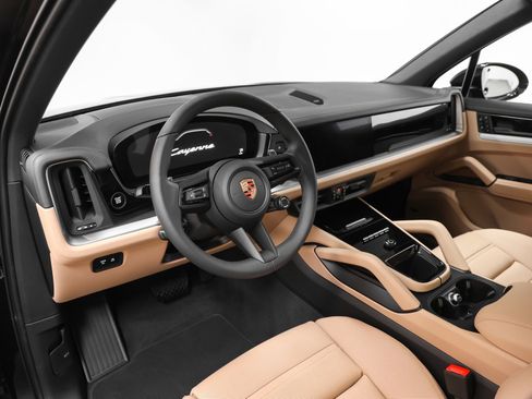 New 2026 Porsche Cayenne image 47