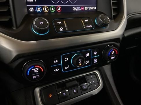 Used 2023 GMC Acadia SLT AWD/4WD image 51