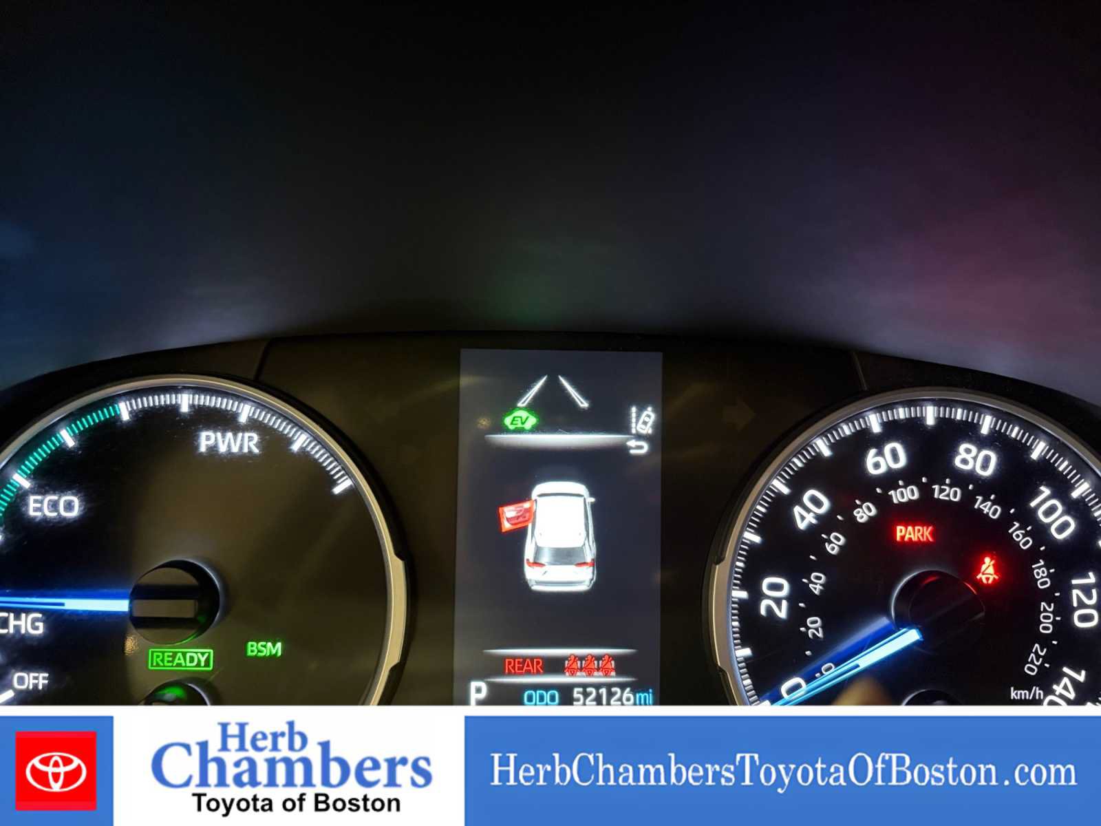 Used 2021 Toyota RAV4 XLE w/ Convenience Package AWD/4WD image 5