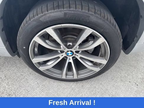 Used 2018 BMW X5 xDrive50i AWD/4WD image 18