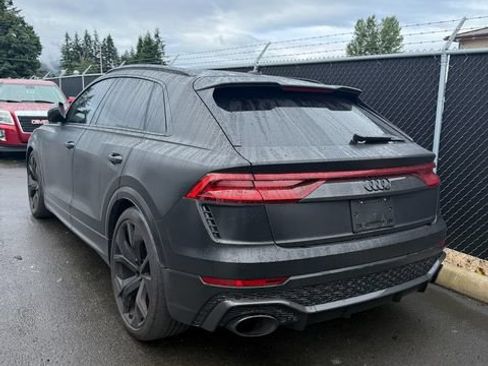 Used 2022 Audi RS Q8 w/ Carbon Optic Package AWD/4WD image 3