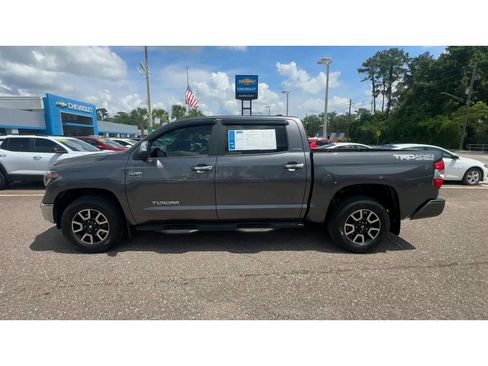 Used 2021 Toyota Tundra Limited w/ Limited Premium Package AWD/4WD image 5