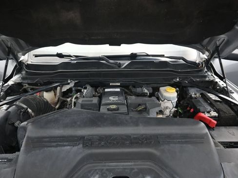 Used 2021 RAM 2500 Tradesman AWD/4WD image 32