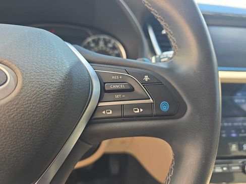 Used 2022 INFINITI QX50 Luxe FWD image 22