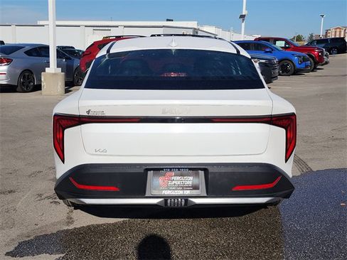 New 2026 Kia K4 EX image 4