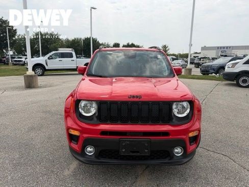 Used 2020 Jeep Renegade Altitude AWD/4WD image 2