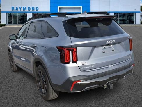 Used 2024 Kia Sorento SX Prestige w/ Olive Brown Leather Package AWD/4WD image 5