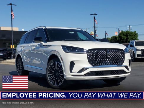 New 2026 Lincoln Aviator Black Label AWD/4WD image 1
