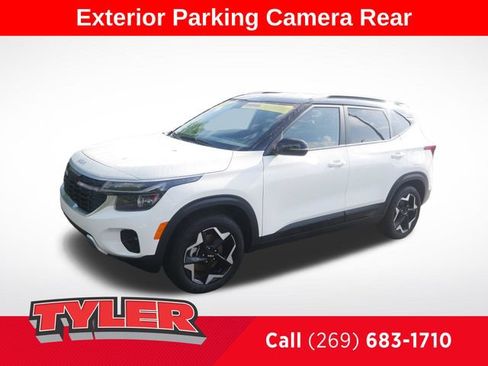 Used 2025 Kia Seltos S AWD/4WD image 3