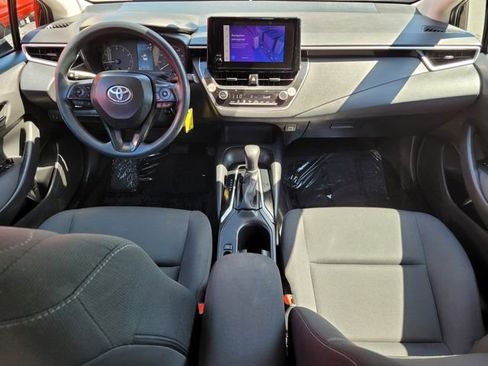 Used 2023 Toyota Corolla LE FWD image 13