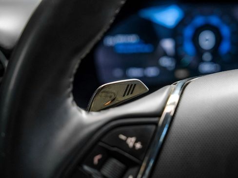 Used 2018 Karma Revero Luxury RWD image 16
