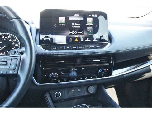 Certified 2023 Nissan Rogue SL w/ SL Premium Package image 15