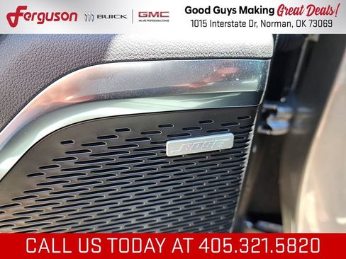 New 2026 GMC Acadia Elevation w/ Elevation Premium Package FWD image 15