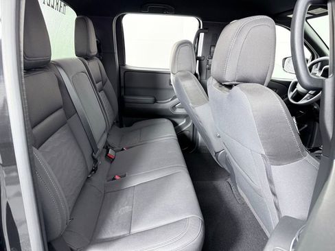 Used 2023 Nissan Frontier SV w/ Midnight Edition Package image 23