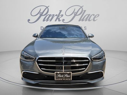 Certified 2023 Mercedes-Benz S 500 4MATIC w/ Warmth & Comfort Package image 8