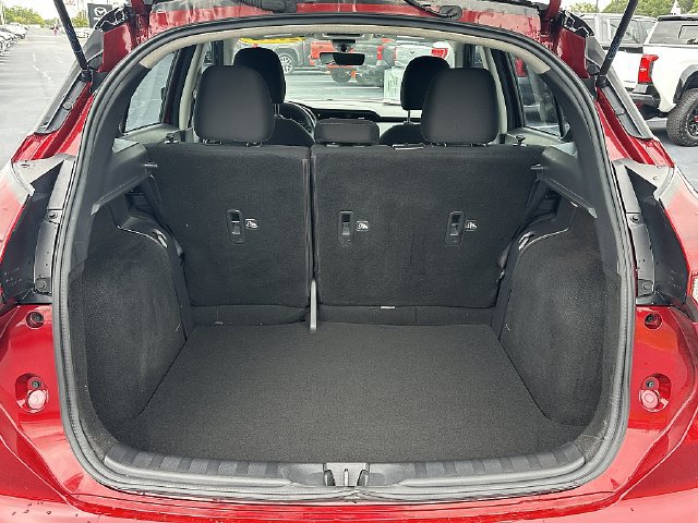 Used 2023 Nissan Kicks SV FWD image 14