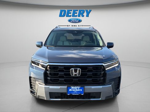 Used 2026 Honda Pilot Touring image 15