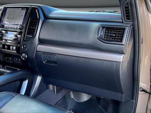 Used 2021 Nissan Titan PRO-4X w/ Pro-4x Convenience Package image 25
