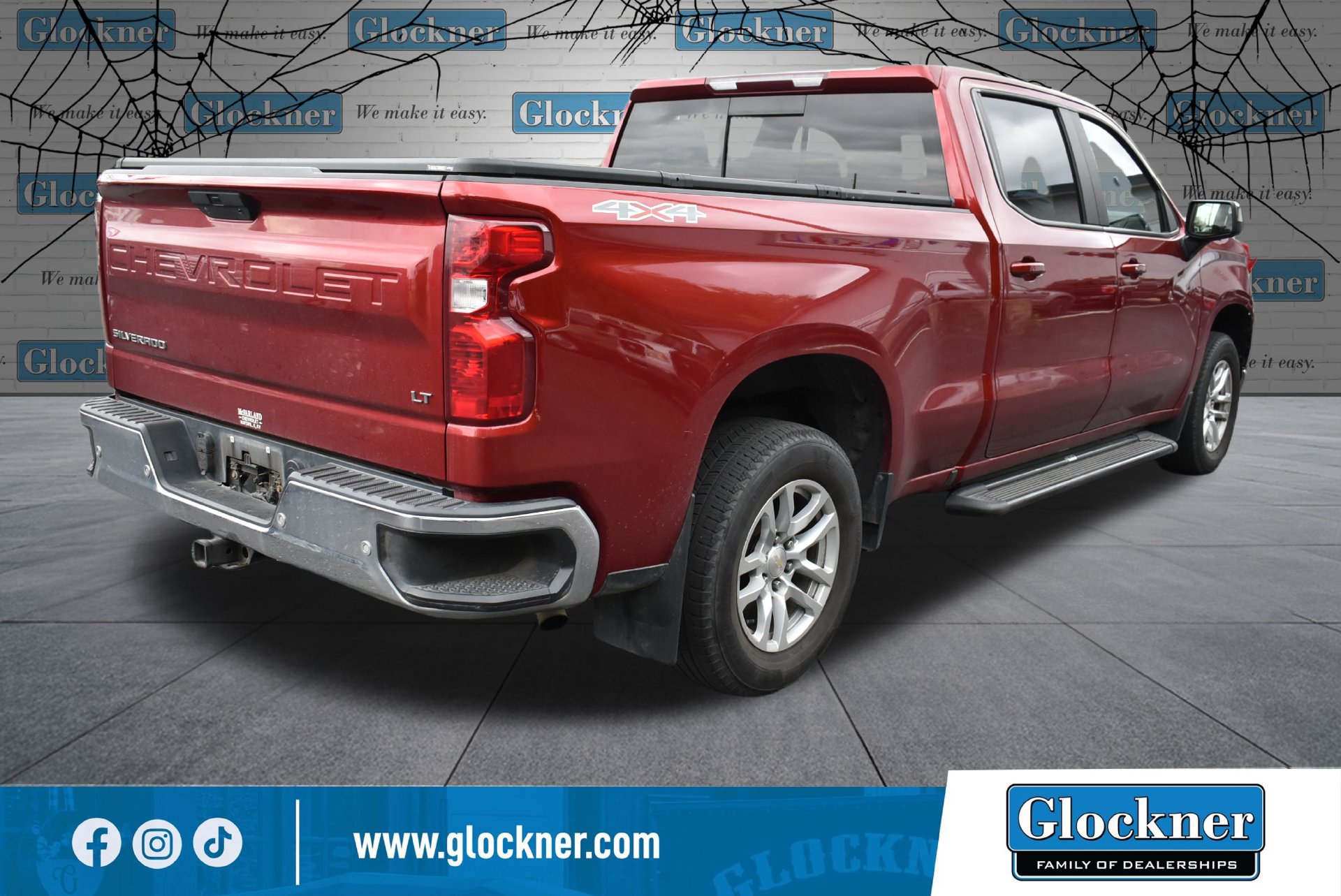 Used 2021 Chevrolet Silverado 1500 LT w/ Convenience Package II AWD/4WD image 6