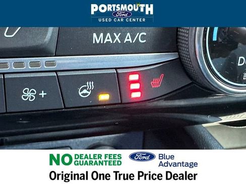 Certified 2022 Ford Escape SE w/ SE Sport Appearance Package image 13