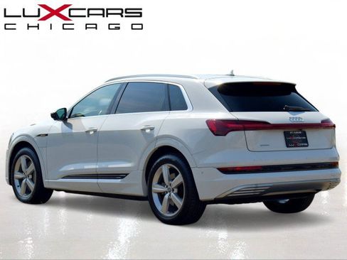 Used 2019 Audi e-tron Premium Plus AWD/4WD image 8