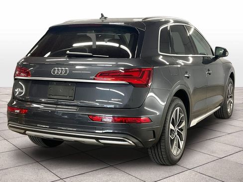 Used 2021 Audi Q5 Premium w/ Convenience Package image 13