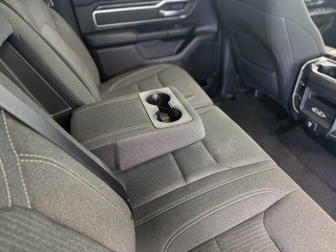 Used 2019 RAM 1500 Big Horn AWD/4WD image 35