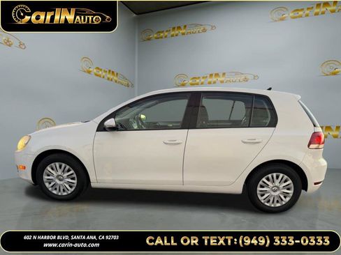 Used 2012 Volkswagen Golf 4-Door image 8