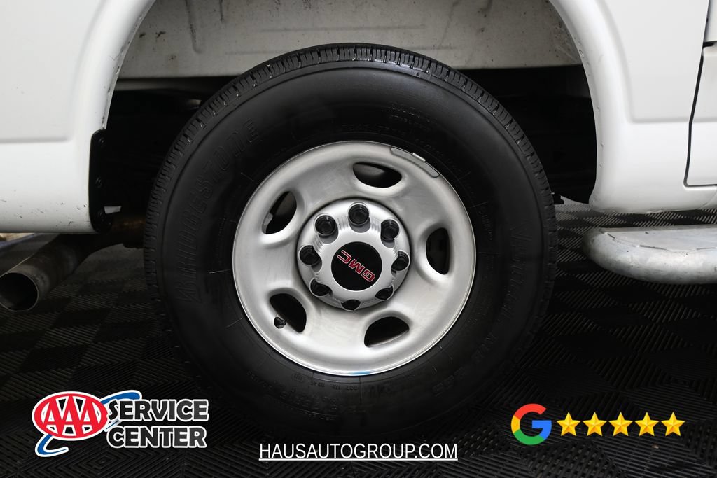 Used 2025 GMC Savana 2500 w/ Driver Convenience Package RWD image 26