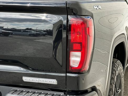 Used 2024 GMC Sierra 1500 Elevation AWD/4WD image 37