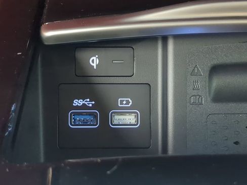 Used 2024 Genesis G80 2.5T w/ Sport Prestige Package image 23