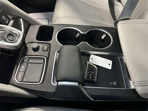 Used 2023 Acura MDX SH-AWD w/ Technology Package image 27