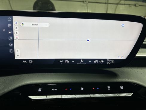 Certified 2025 Buick Enclave Avenir w/ Trailering Package, 5000 lbs. image 15