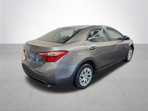 Used 2019 Toyota Corolla LE FWD image 7