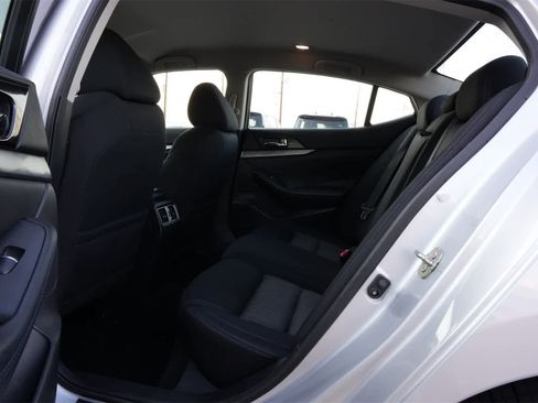 Used 2017 Nissan Maxima 3.5 S image 19