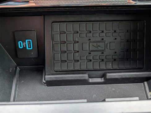 Used 2023 Ford F150 Platinum w/ Equipment Group 701A High image 20