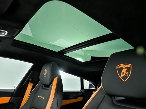 Used 2023 Lamborghini Urus S AWD/4WD image 24