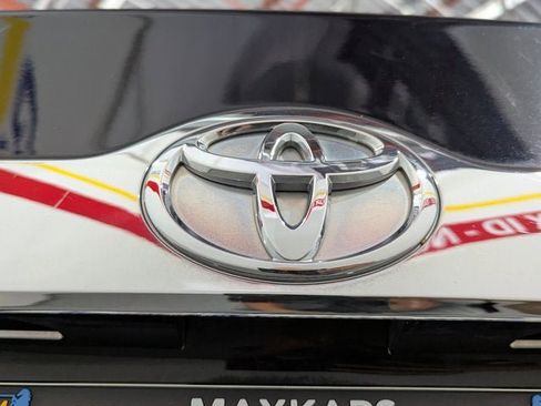 Used 2012 Toyota Camry XLE image 54