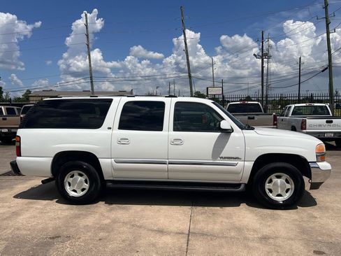 Used 2004 GMC Yukon XL SLT w/ Preferred Equipment Group RWD image 6