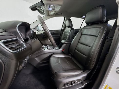 Used 2020 Chevrolet Equinox Premier w/ Premier Redline Edition AWD/4WD image 21