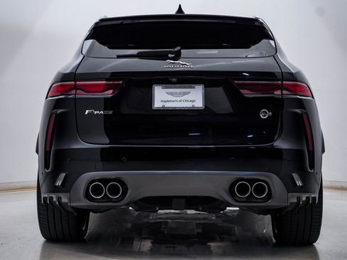 Used 2021 Jaguar F-PACE SVR image 8