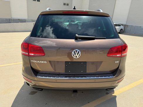 Used 2012 Volkswagen Touareg VR6 AWD/4WD image 4