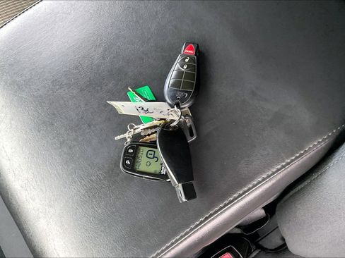 Used 2012 RAM 2500 Outdoorsman image 10