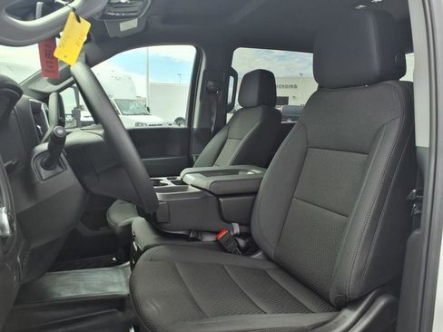 New 2025 GMC Sierra 3500 Pro w/ Convenience Package image 11