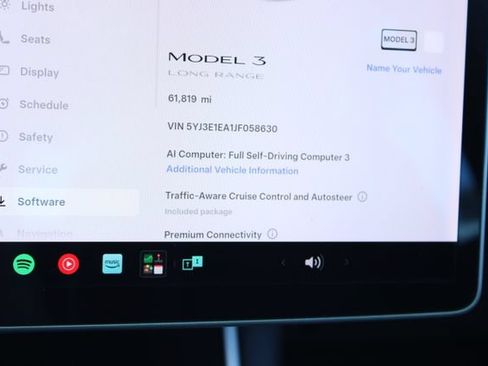Used 2018 Tesla Model 3 Long Range RWD image 17