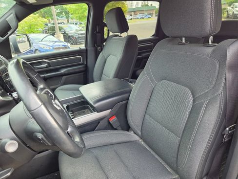 Used 2020 RAM 1500 Big Horn AWD/4WD image 14