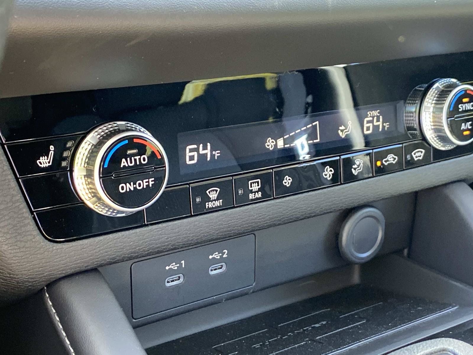 New 2026 Mitsubishi Outlander ES AWD/4WD image 14