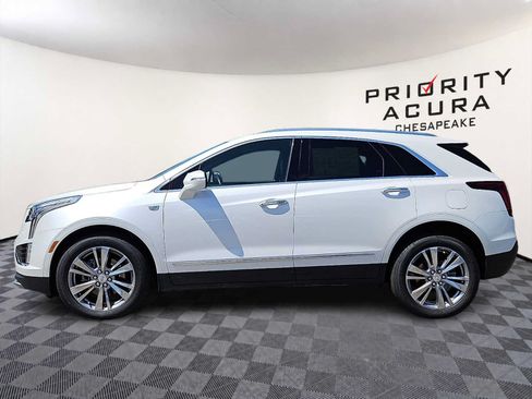Used 2024 Cadillac XT5 Premium Luxury AWD/4WD image 7